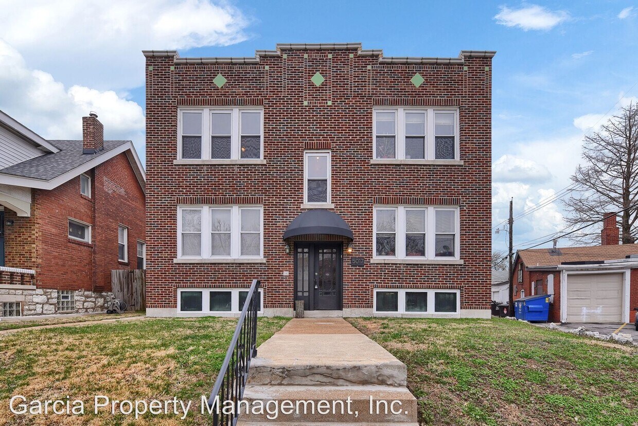 5017 Milentz Ave, St. Louis, MO 63109 Room for Rent in St. Louis, MO