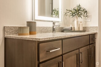 Bathroom - Cathedral Lakes