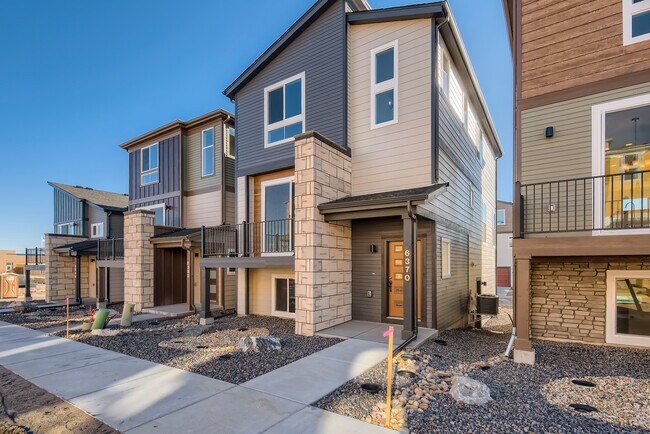Building Photo - 6370 Mirth Ter