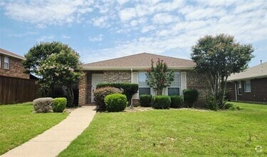 Building Photo - 4156 Palace Pl