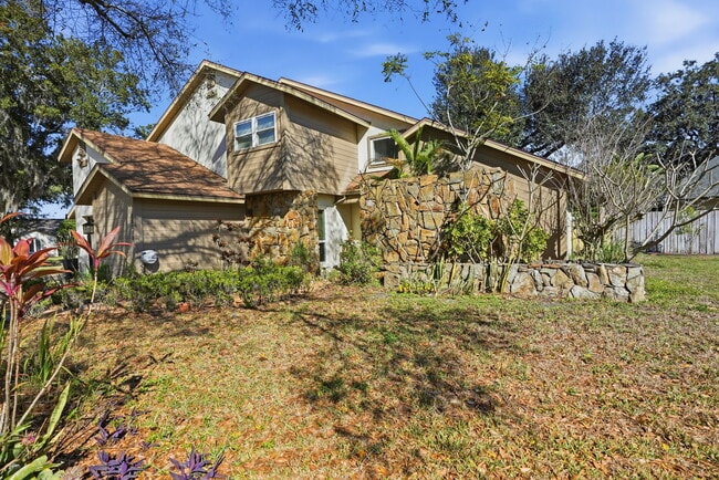 Building Photo - 13609 Heritage Way