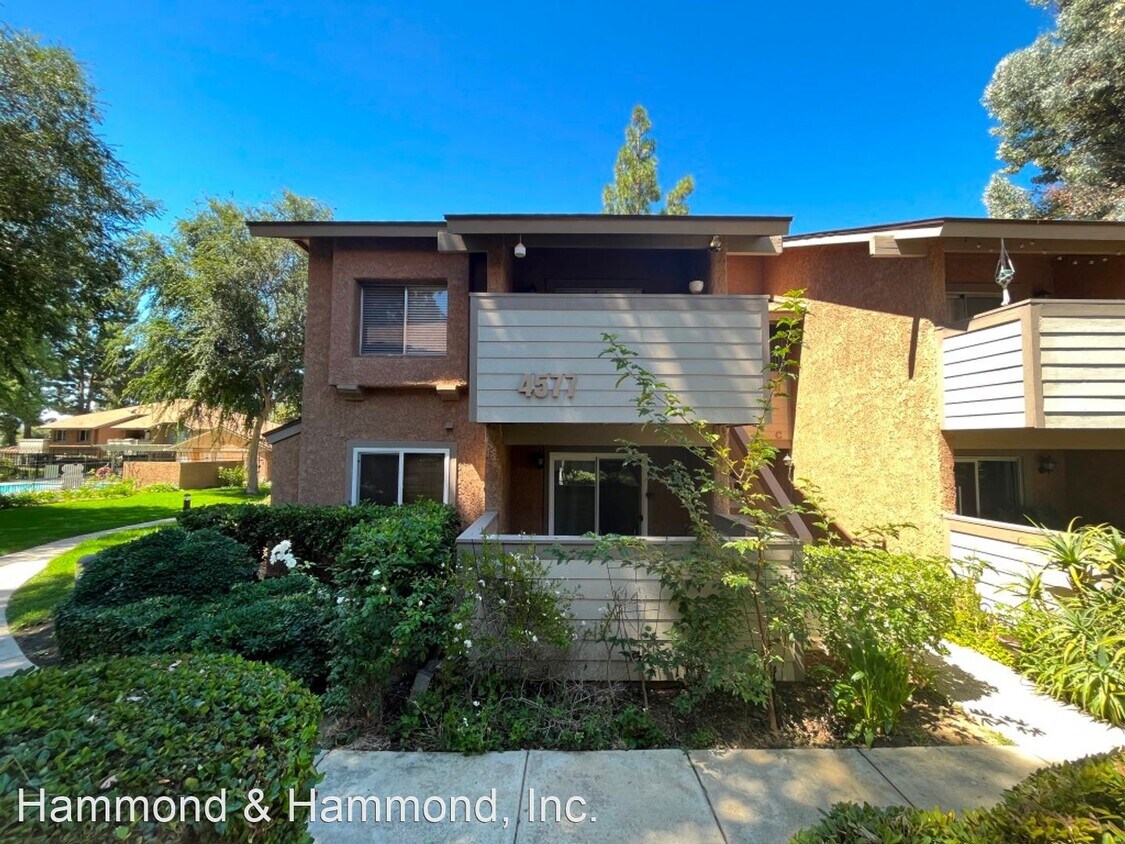1 br, 1 bath House 4577 Alamo St., Unit D House Rental in Simi