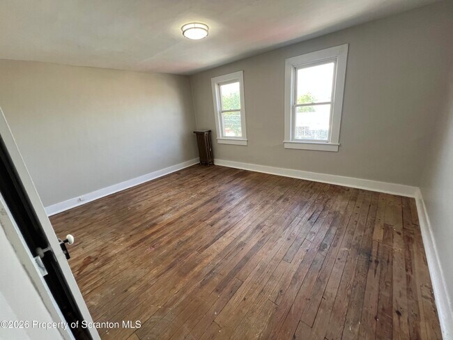 Foto del edificio - 1131 W Locust St
