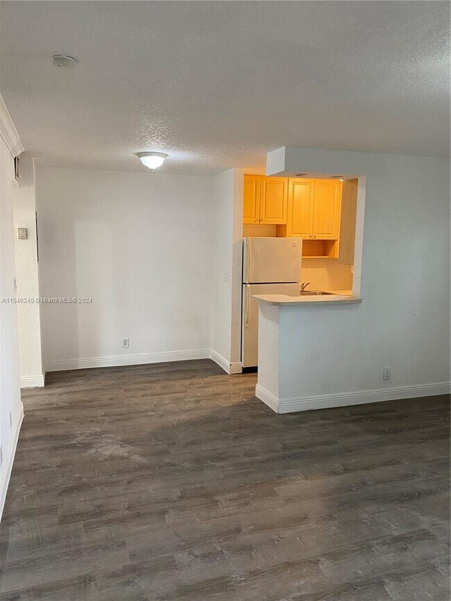 Foto del edificio - 110 SE 2nd St