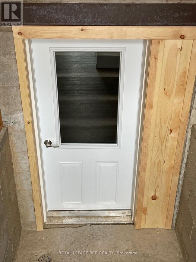 Photo du bâtiment - 9149 Side Rd 24