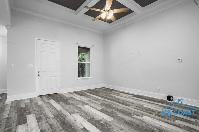 Building Photo - 15328 Oak Creek Cove
