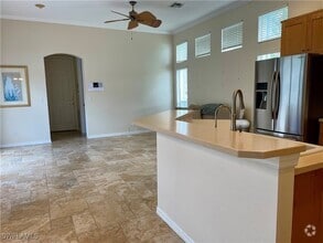 Building Photo - 25410 Alicante Dr