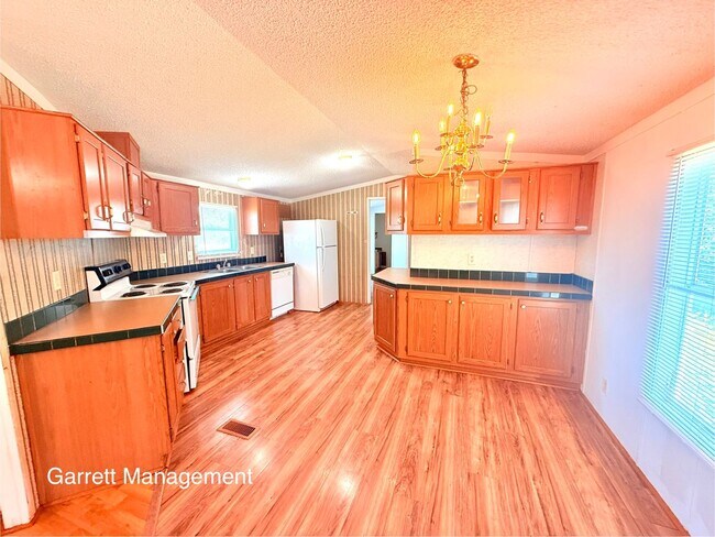 Foto del edificio - 3/2 Hoover Valley Doublewide