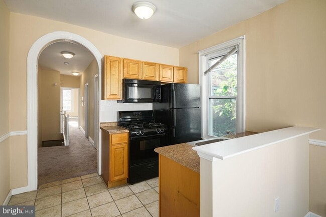 Building Photo - 941 N 26th St
