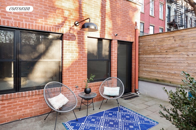 Building Photo - 252 Stuyvesant Ave
