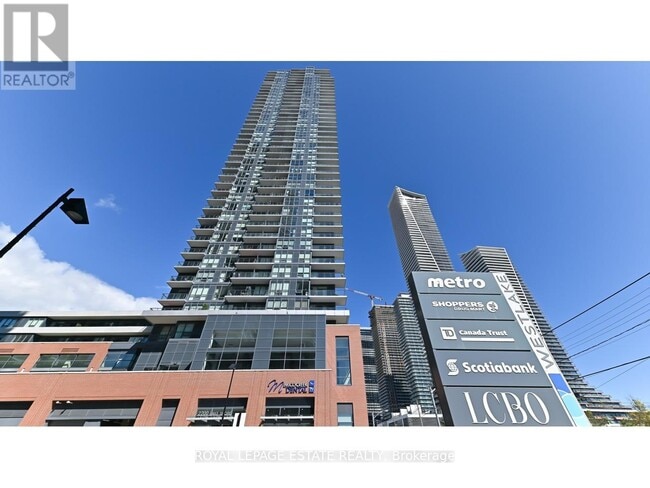 Building Photo - 2200-2200 Lake Shore Blvd W