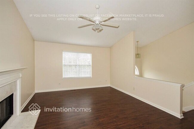 Foto del edificio - 276 Borrow Pit Rd