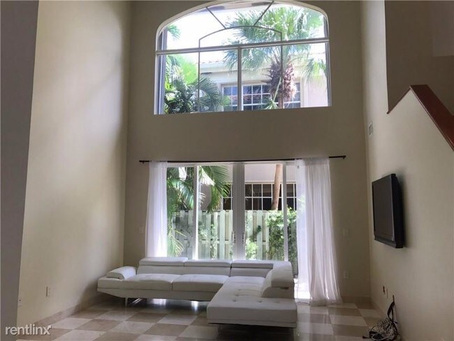 Foto del edificio - 19469 40th Ave