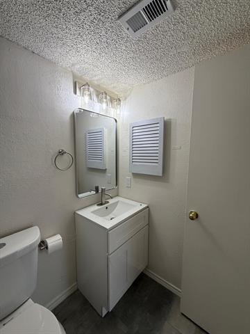 Foto del edificio - 9807 Walnut St