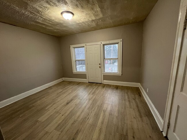 Photo - 3362 E 145th St Apartment