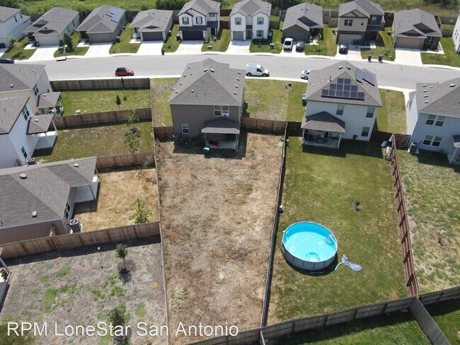 Foto del edificio - 4 br, 3 bath House - 543 Retama Pass