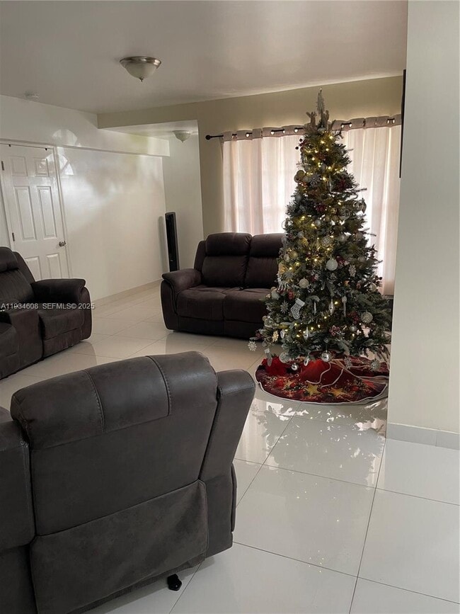 Building Photo - 11765 SW 175th Terrace