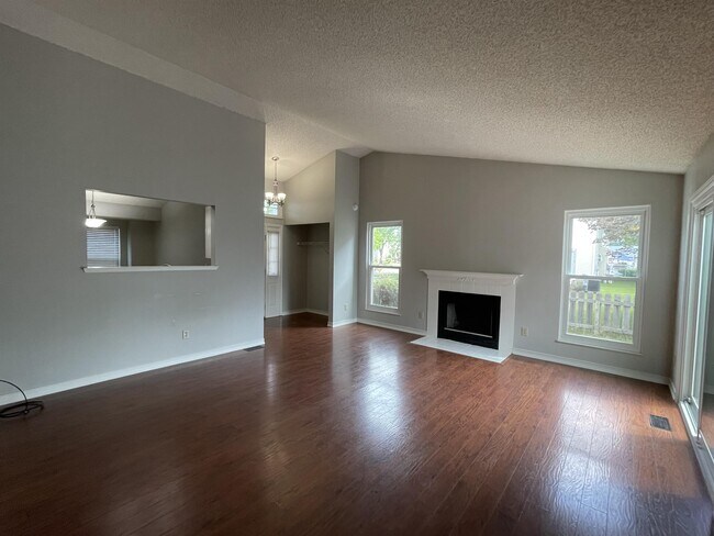 Building Photo - 5239 Granite Dr