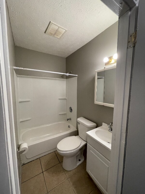 Foto del edificio - 870 W Wood St
