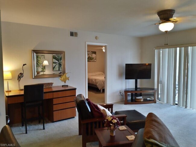 Foto del edificio - 16100 Bay Pointe Blvd