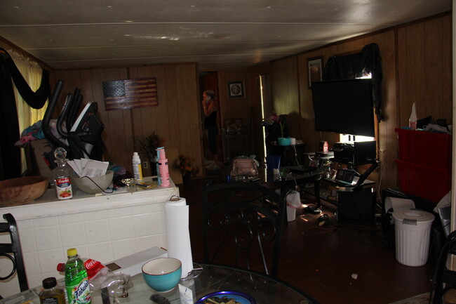Foto del edificio - 5544 Lake Buffum Rd