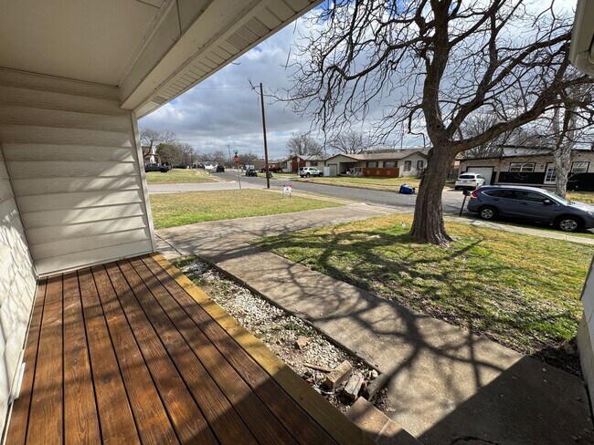 Foto del edificio - 4-Bedroom Home for Rent in Copperas Cove