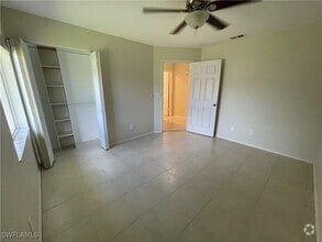 Building Photo - 8293 Tahiti Rd