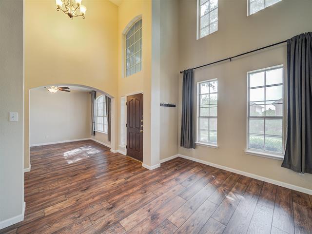 Building Photo - 1416 Sunshine Dr