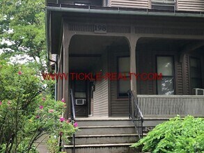 Building Photo - 198-200-200 Meigs St