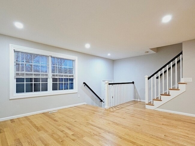 Building Photo - 104 Walpole St