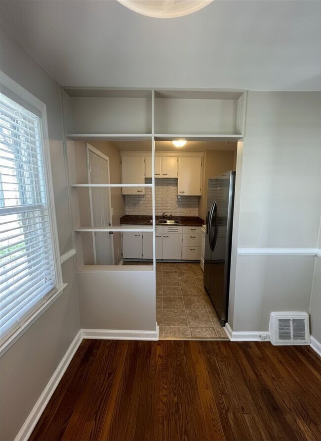 Foto del edificio - 3 Bedroom Home in Clintonville!