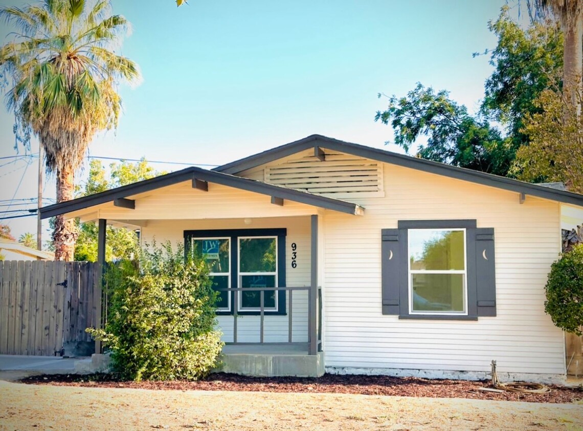 Primary Photo - Charming 2 bed 1 bath near tower district