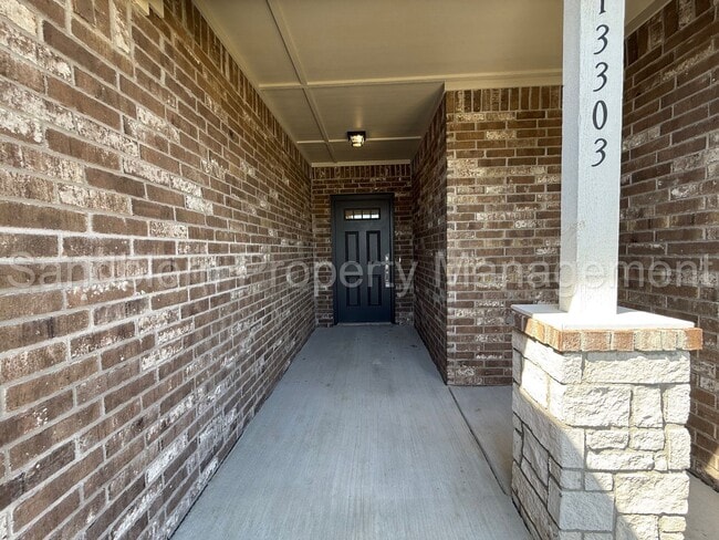 Building Photo - For Lease | Owasso New Construction | Available Now!