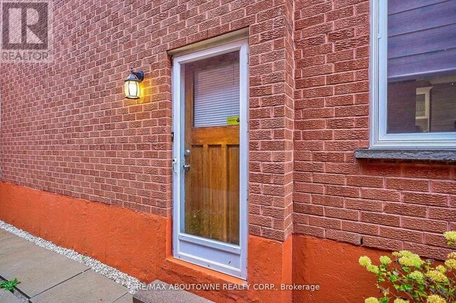 Photo du bâtiment - 104 Cabinet Crescent