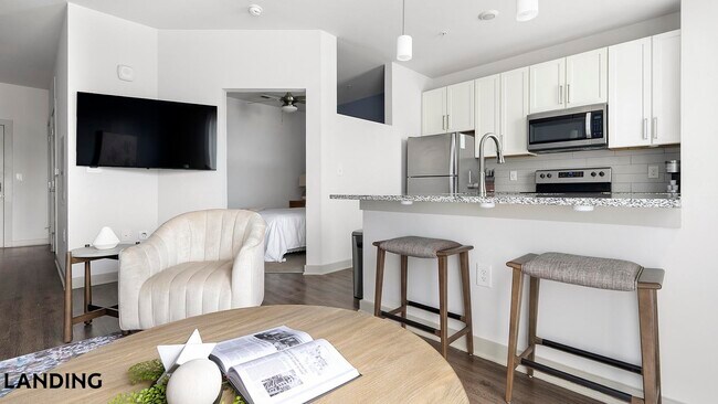 Foto del edificio - 340 W 25th St