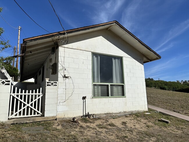 Building Photo - 387 Leleihoku St