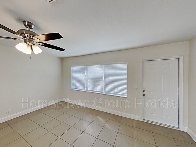 Foto del edificio - 1230 SW 6th Ave