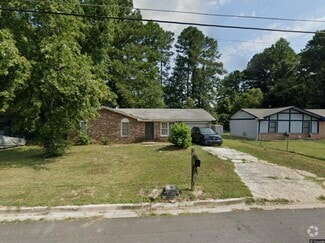 Building Photo - 2870 Middleburg Dr
