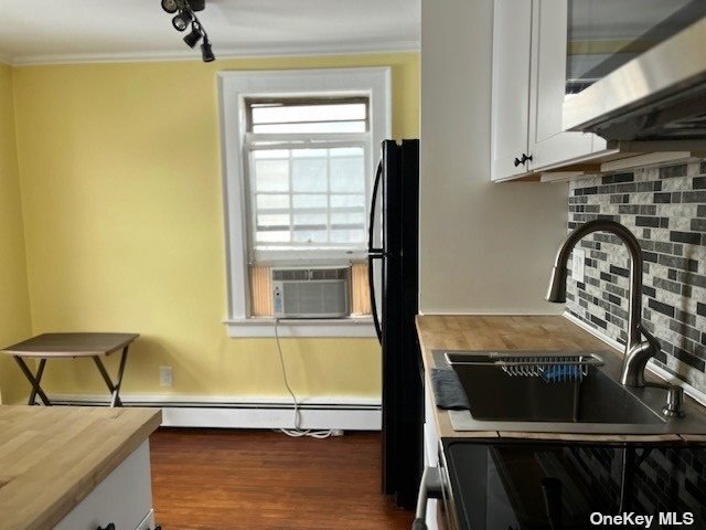 Primary Photo - 84 2nd St