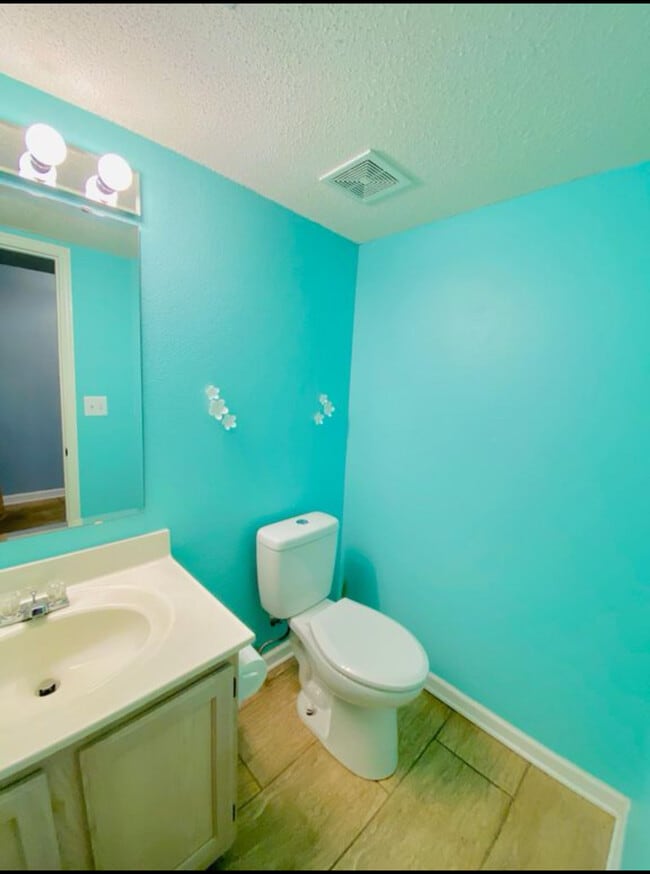 Building Photo - 5520 NW Moonlight Meadow Dr