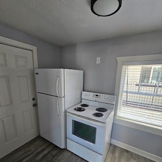 Cocina 201-3 - 16th Ave Apartments