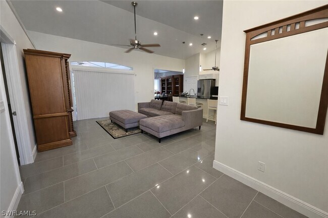 Foto del edificio - 1440 Graham Cir