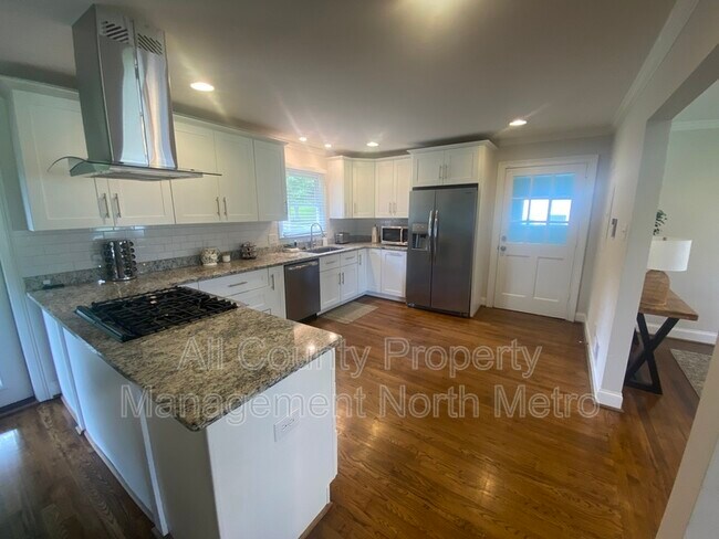 Foto del edificio - 10100 N Coleman Rd