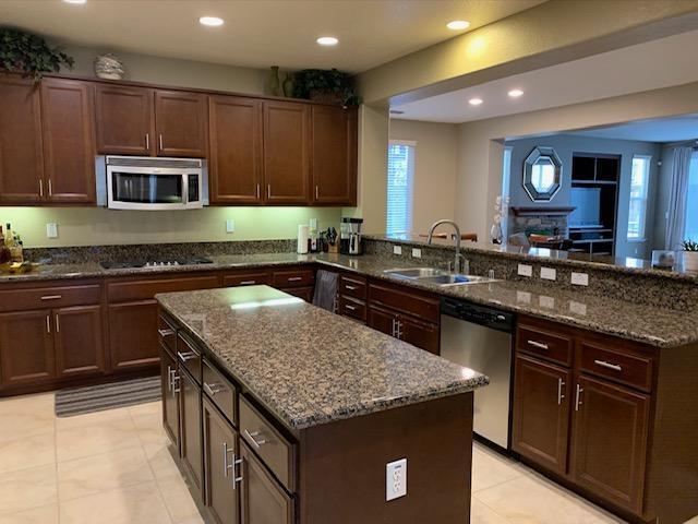 Primary Photo - 4 bedroom in Roseville CA 95747