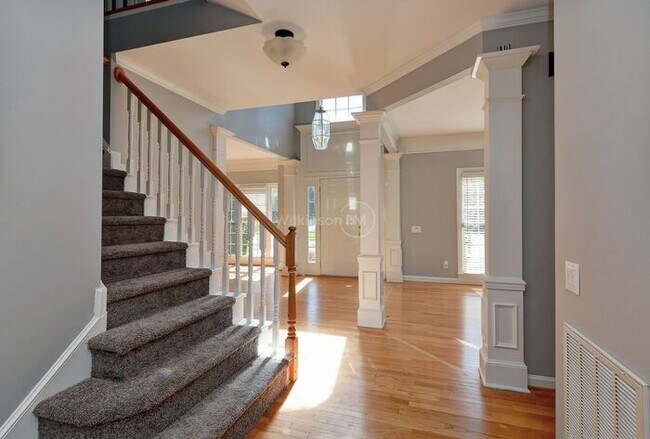 Building Photo - Executive Home in Providence Plantation 4b...