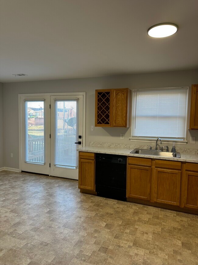 Foto del edificio - 138 Harvard Rd