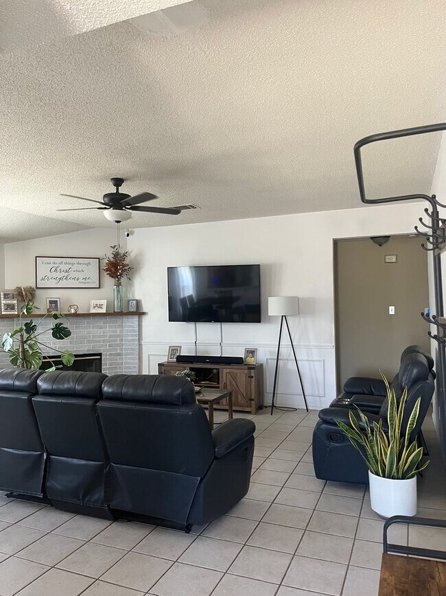 Foto del edificio - Perfect Home for Entertaining!