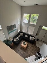Building Photo - 7567 Quiet Cove Cir
