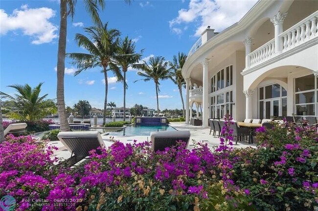 Foto del edificio - 3311 NE 57th Ct
