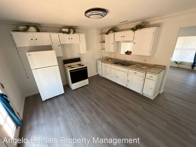 Foto del edificio - 3 br, 1 bath House - 417 E 22nd St